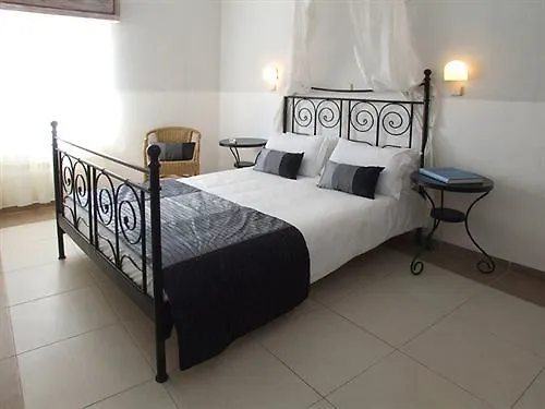 Hotel Mar Azul Lagos